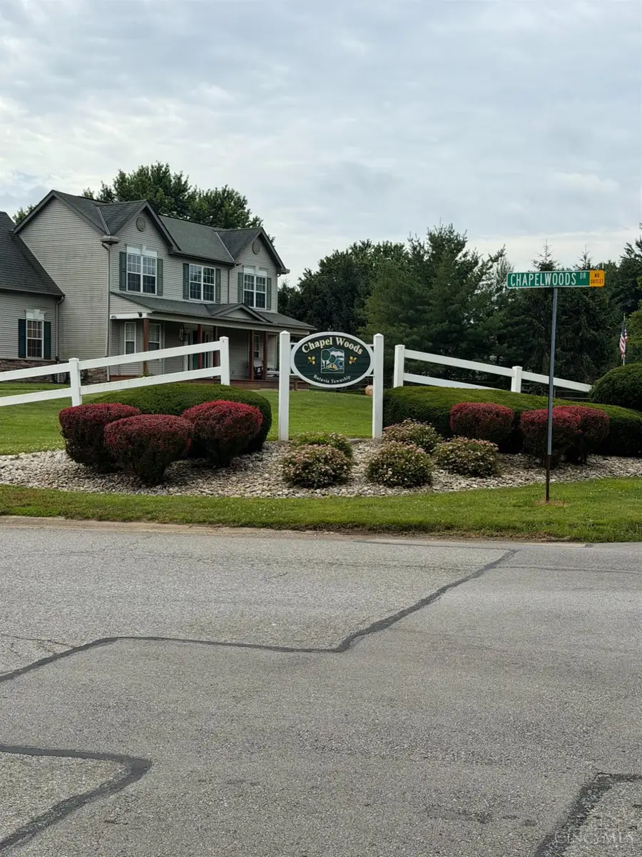 1806 Chapel Woods, Batavia, OH 45103 - #2