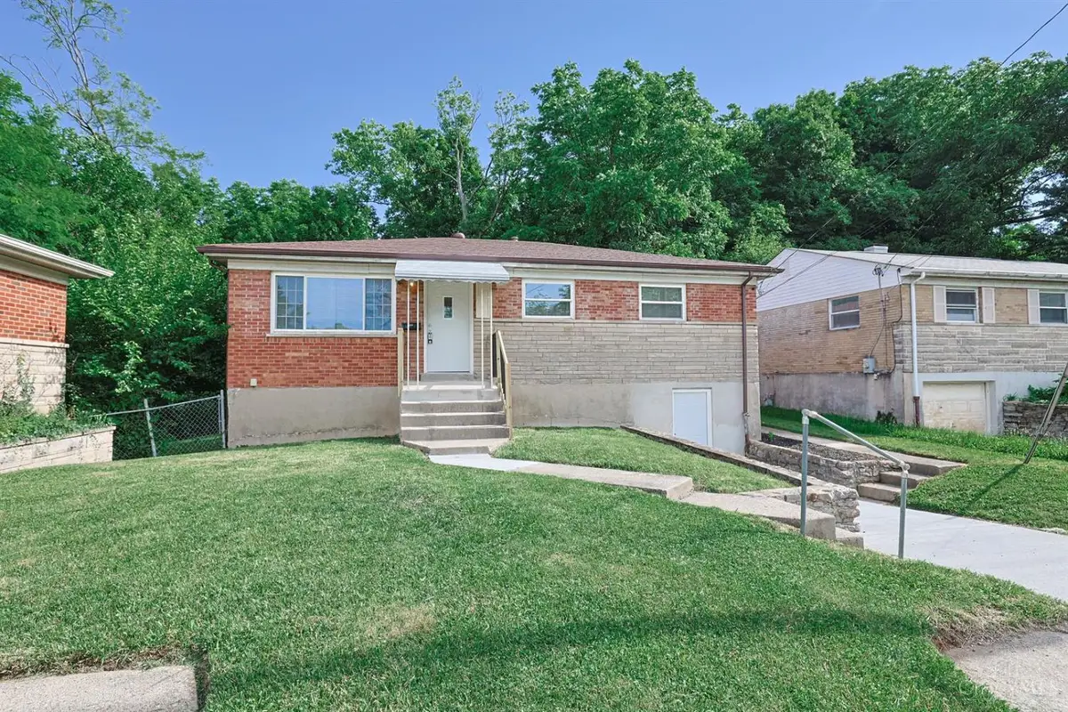 3065 Aquadale Lane, Cincinnati, OH 45211 - #1