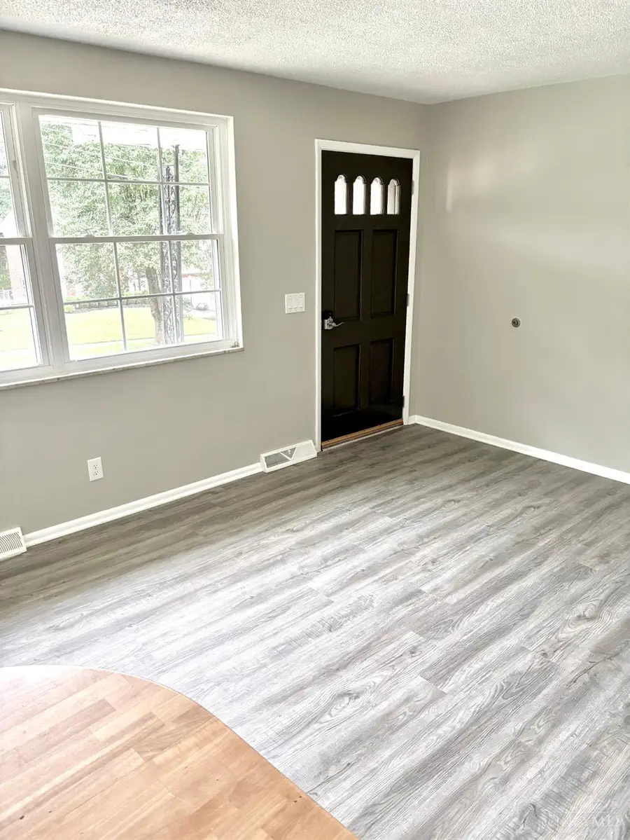 3199 Mary Jane Drive, Monfort Heights, OH 45211 - #3