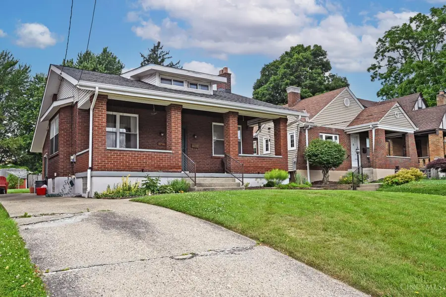 3915 Taft Avenue, Cincinnati, OH 45211 - #2