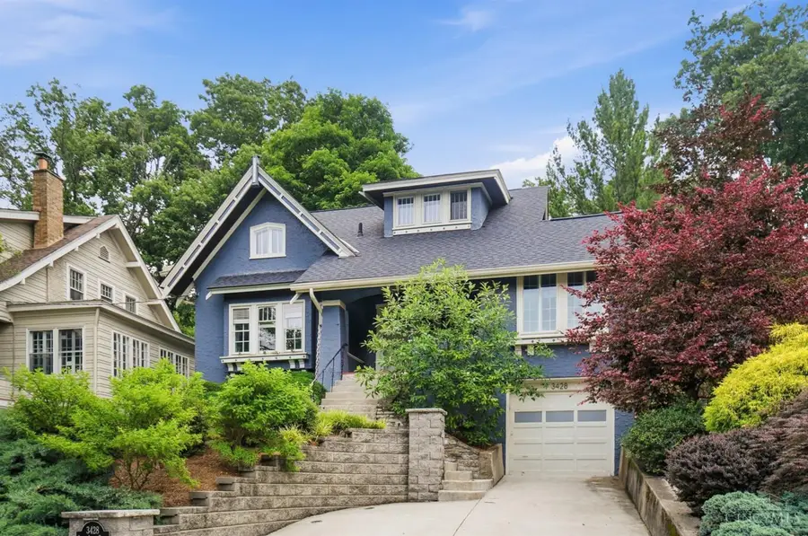 3428 Saint Johns Place, Cincinnati, OH 45208 - #2