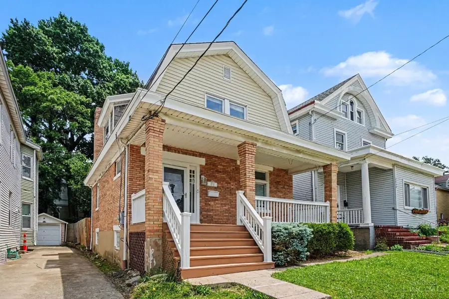 2804 Eden Avenue, Cincinnati, OH 45219 - #3