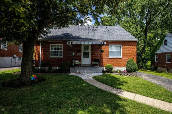 2862 Allview Circle, Cincinnati, OH 45238