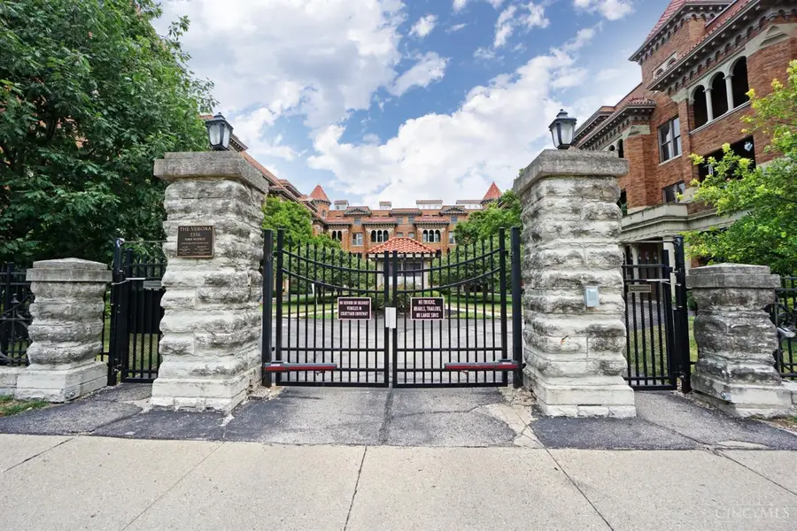 2356 Park Avenue #54, Cincinnati, OH 45206 - #2