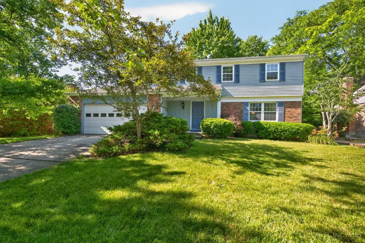 621 Glensprings Drive, Springdale, OH 45246 - #1