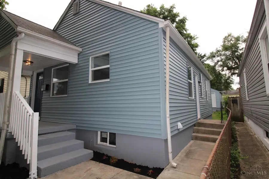 1355 Ross Avenue, Hamilton, OH 45013 - #2