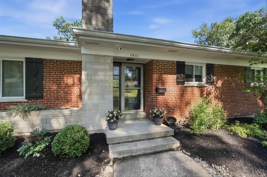 7451 Sagamore Drive, Amberley, OH 45236 - #2