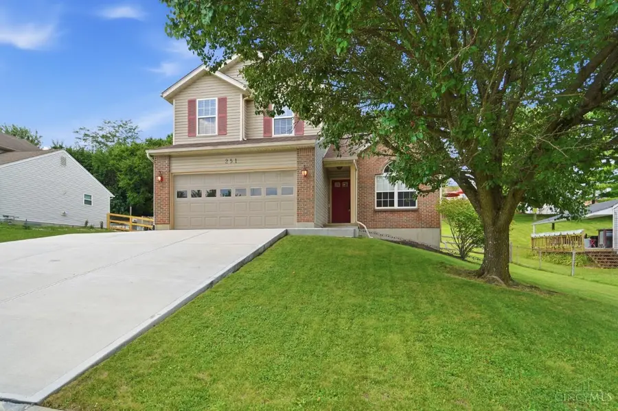 251 Fairborn Drive, Hamilton, OH 45013 - #3