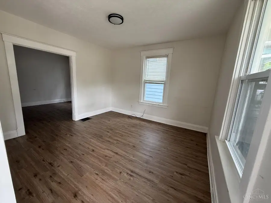617 Trenton, Cincinnati, OH 45205 - #3