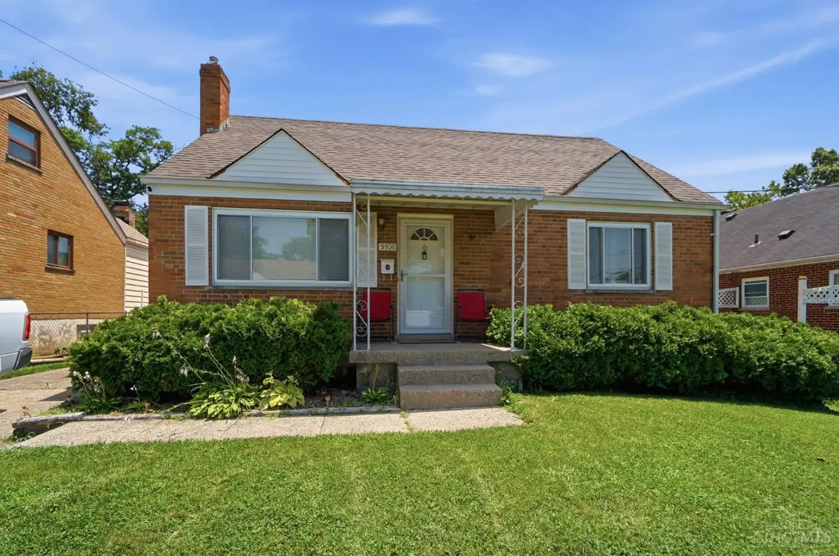 9108 Orangewood Drive, Northbrook, OH 45231 - #1