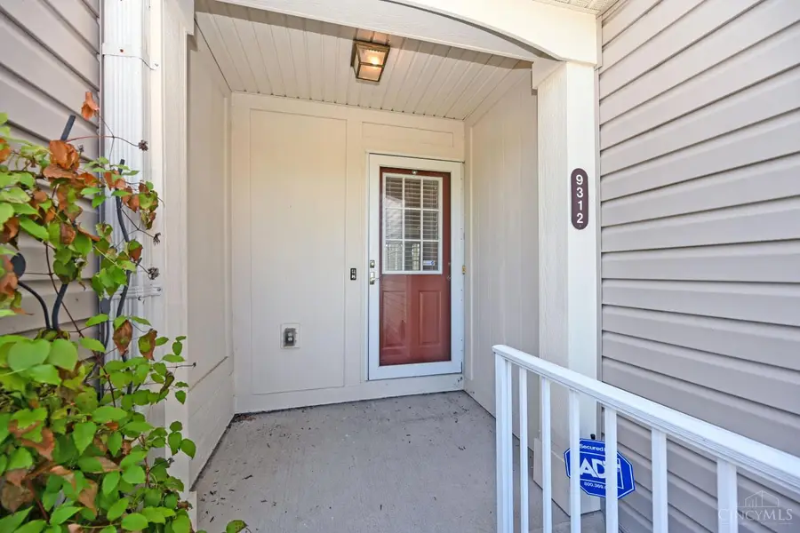 9312 Bridgecreek Drive #17C, Cincinnati, OH 45231 - #3