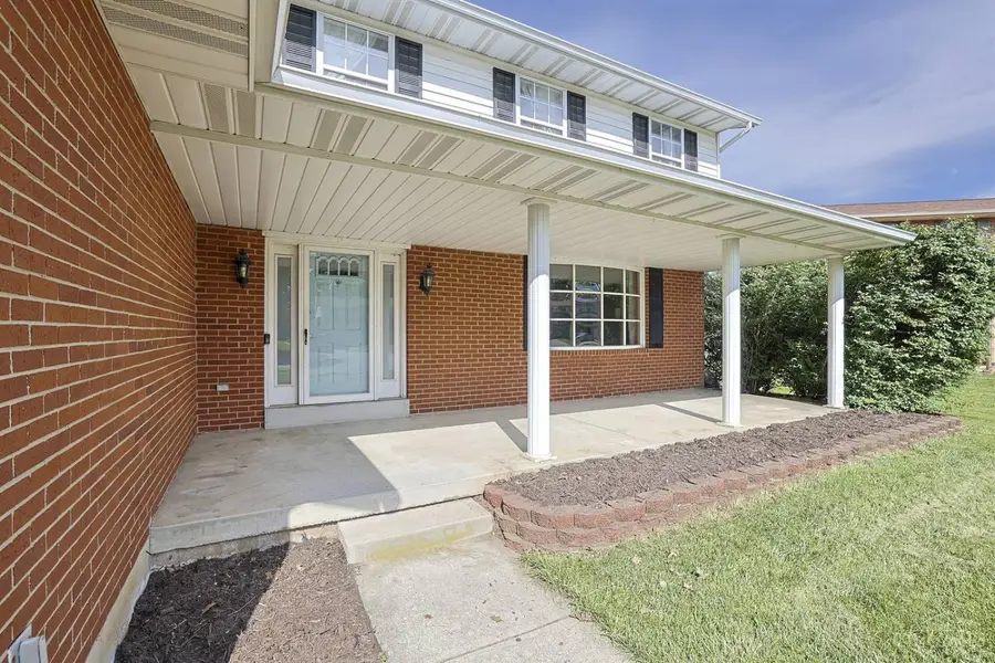 5217 Huber Trace Court, Fairfield, OH 45014 - #3