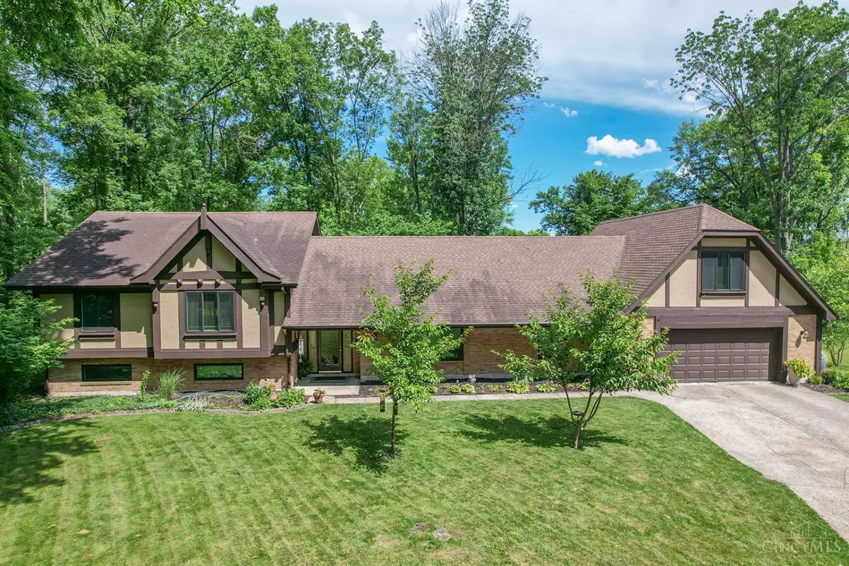 7261 Candlewyck Court, Centerville, OH 45459 - #1