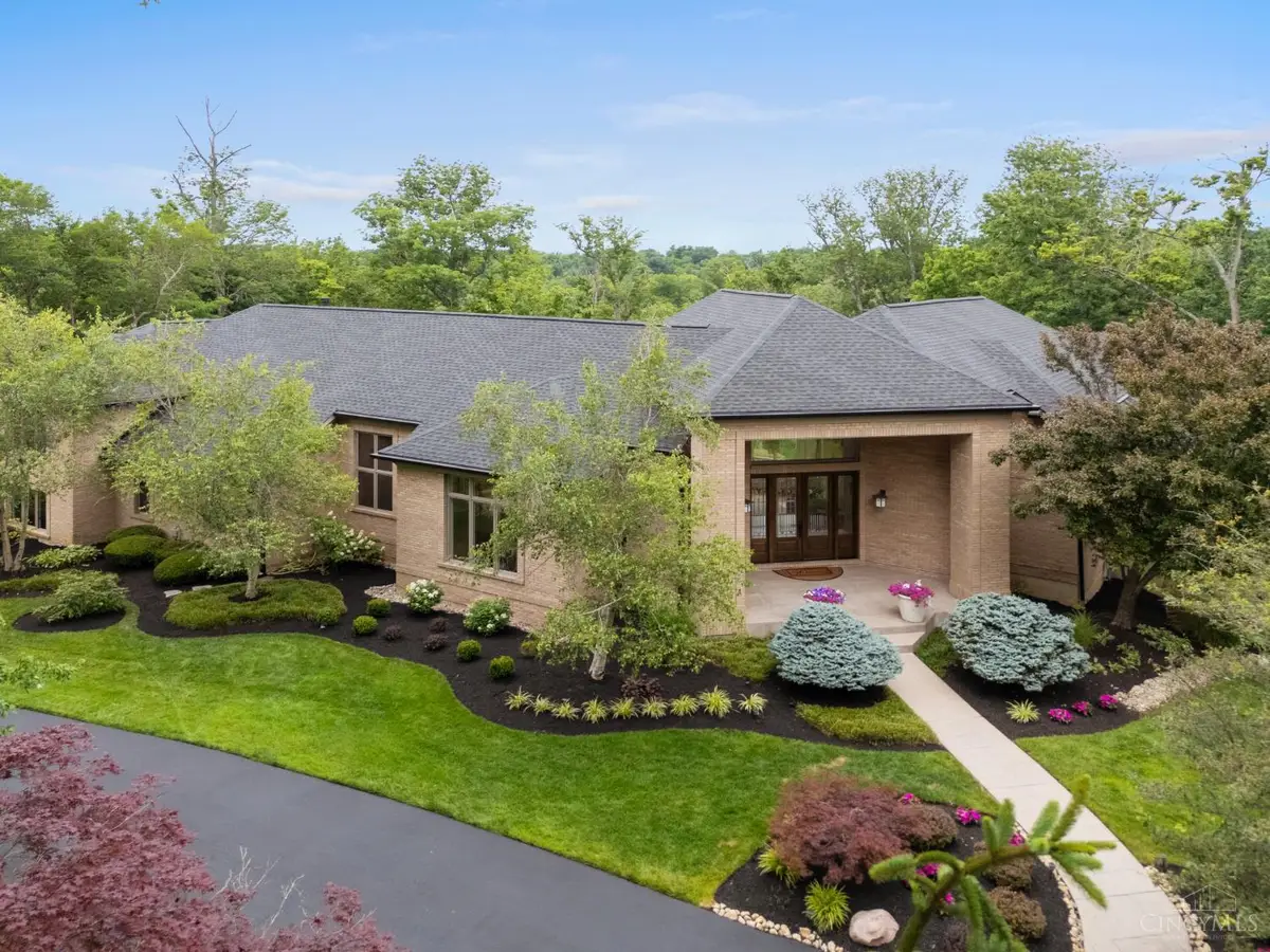 5035 Taft Place, Indian Hill, OH 45243 - #1