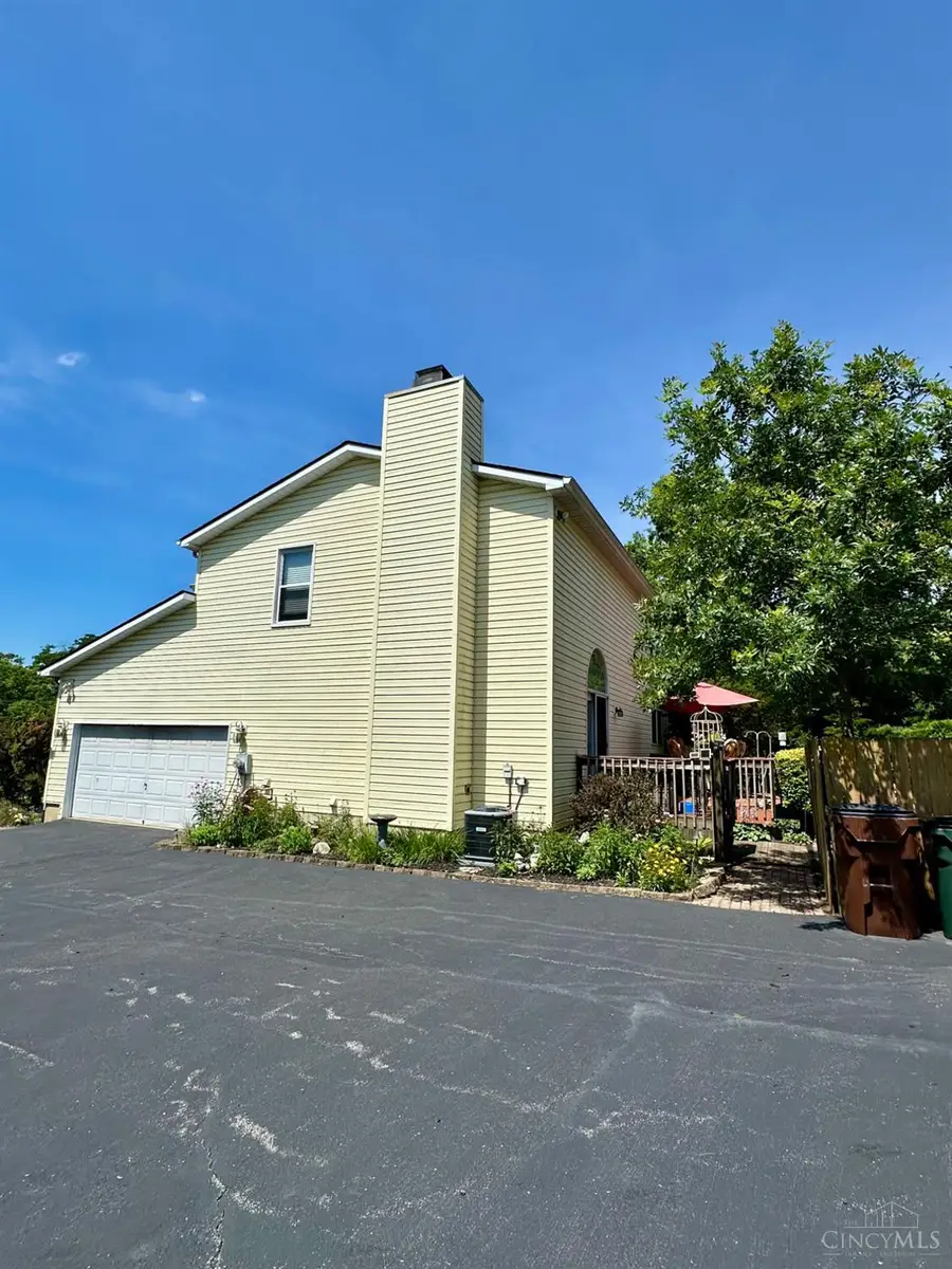 4116 S Hamilton Road, Turtlecreek, OH 45036 - #2