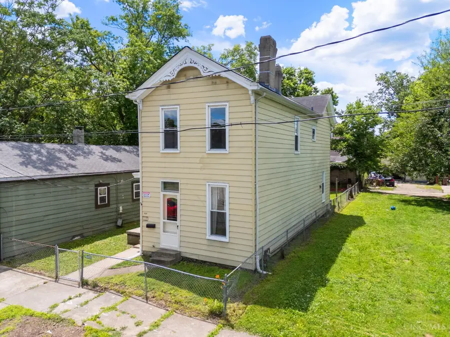 321 Washington Street, Hamilton, OH 45011 - #3