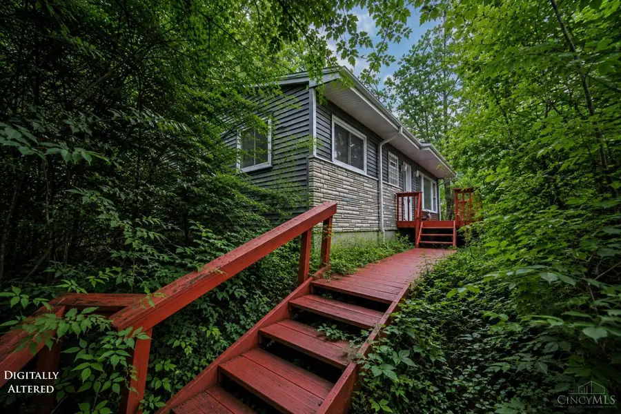 2881 Marshall Avenue, Cincinnati, OH 45225 - #2