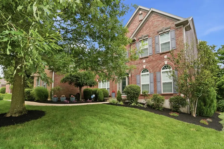 7484 Hunters Trail, West Chester, OH 45069 - #2