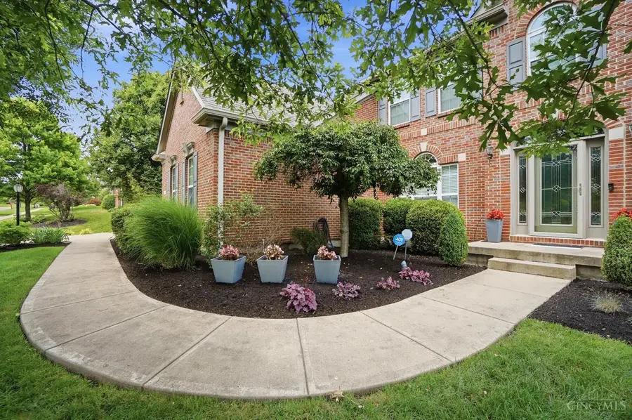 7484 Hunters Trail, West Chester, OH 45069 - #3