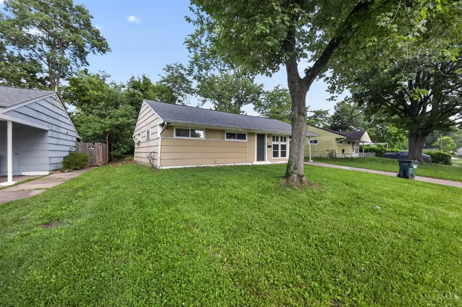 8760 Grenada Drive, Finneytown, OH 45231 - #3