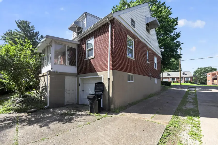 3315 Queen City Avenue, Cincinnati, OH 45238 - #2