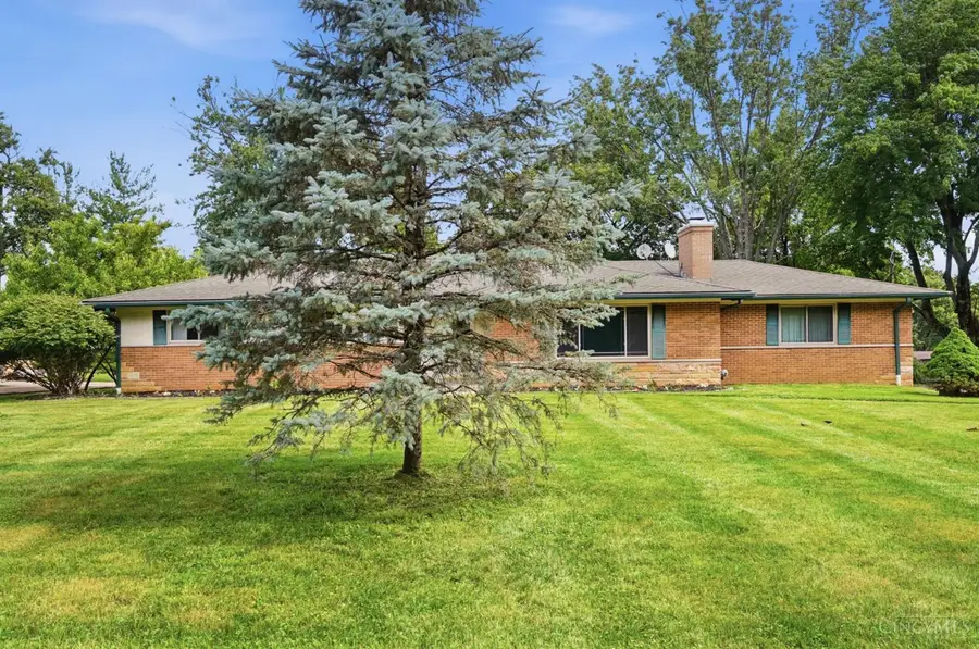 8150 Hopewell Road, Montgomery, OH 45242 - #3