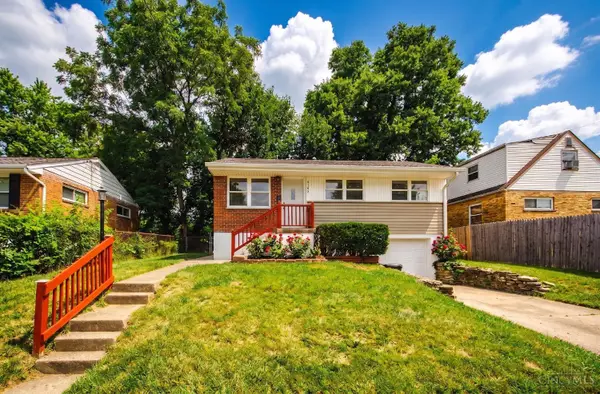 4306 Sunburst Lane, Cincinnati, OH 45238