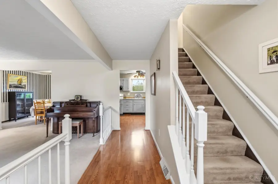 5881 Kearny Court, West Chester, OH 45069 - #3