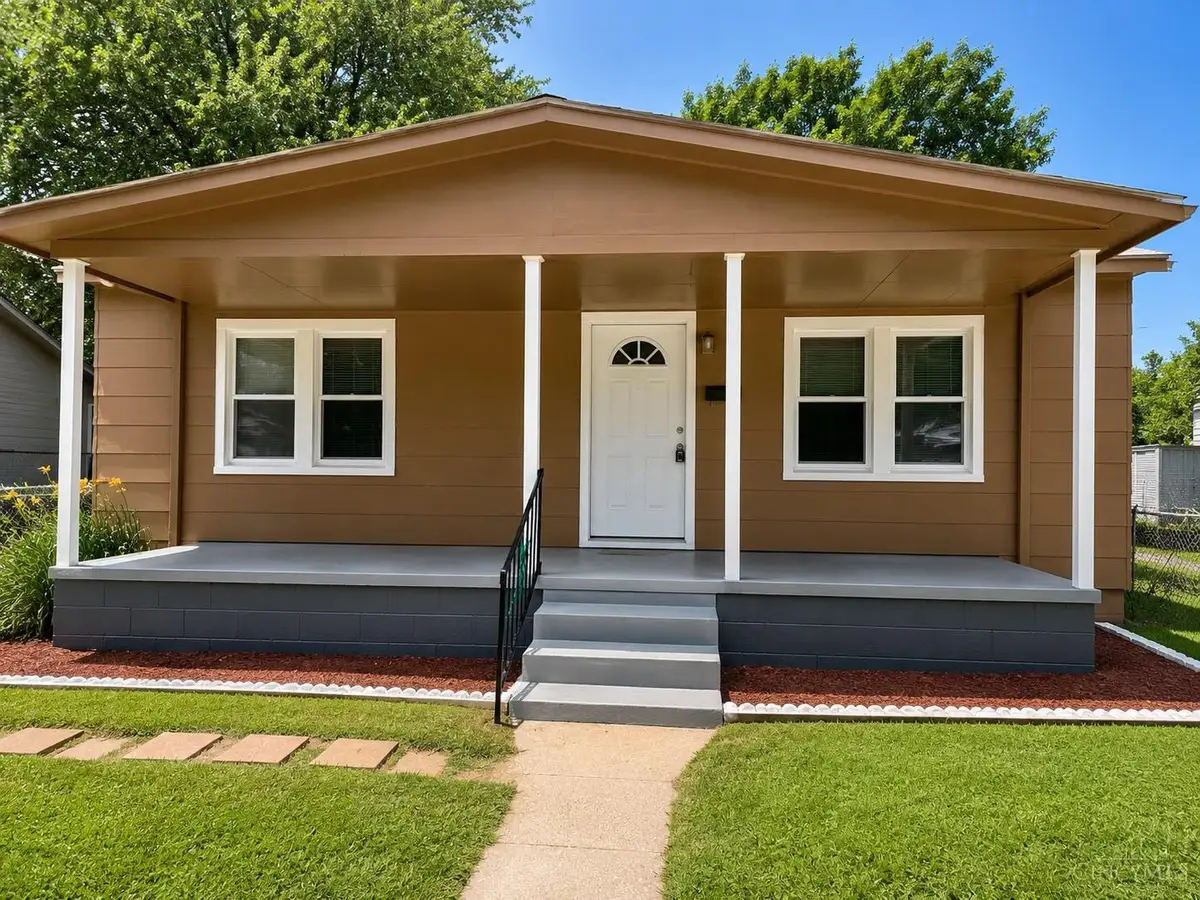 2721 Holman St, Dayton, OH 45439 - #1