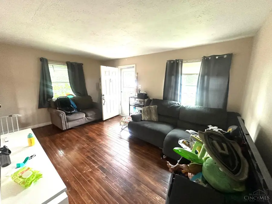 5578 Clearview Avenue, Green, OH 45248 - #3