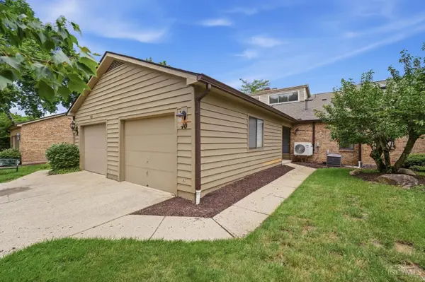 40 Rolling Hills Drive, Wyoming, OH 45215
