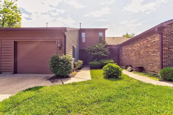 57 Evergreen Circle, Wyoming, OH 45215