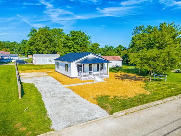 77 Columbia Street, Seaman, OH 45679