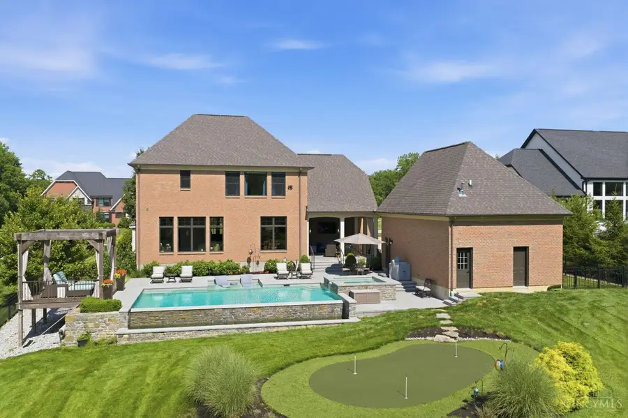 587 Forestedge Drive, Coldstream, OH 45255 - #2