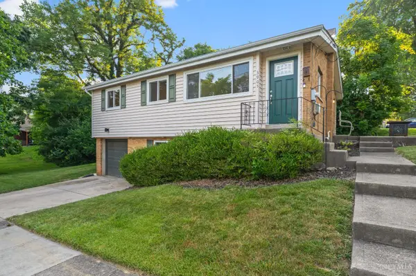 3905 Mantell Avenue, Sycamore Twp, OH 45236