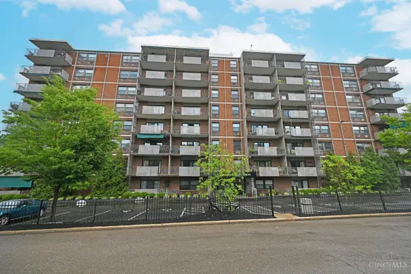 1815 William Howard Taft Road #202, Cincinnati, OH 45206