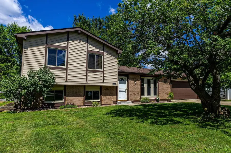 8187 Woodward Drive, West Chester, OH 45069 - #2