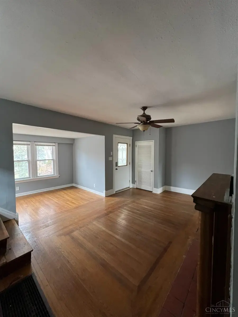 451 Lloyd Place, Cincinnati, OH 45243 - #2