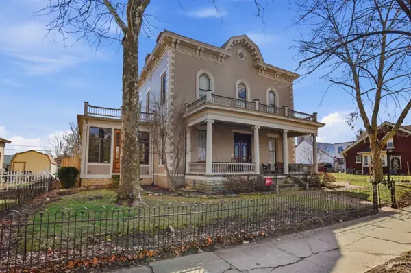 321 E East, Washington Court Hous, OH 43160