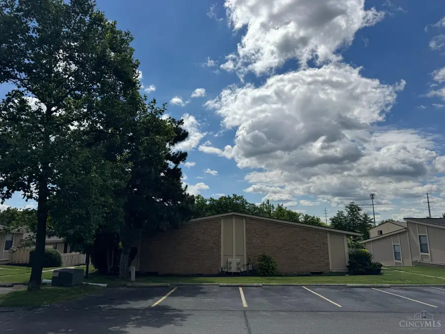 9552 Olde Woods Drive, Hamilton, OH 45011 - #2