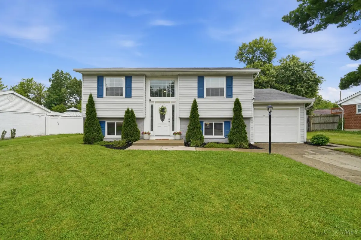 704 Mccormick Ln, Withamsville, OH 45245 - #1