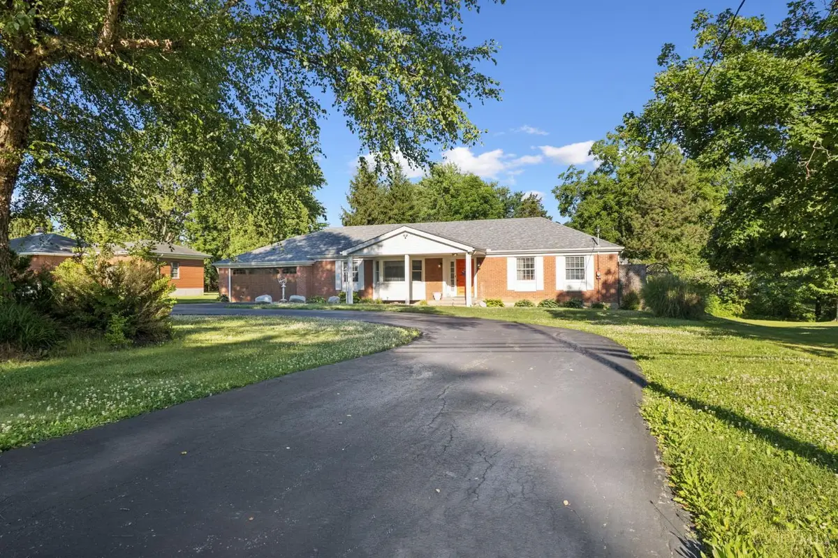 610 S High Street, Mount Orab, OH 45154 - #1