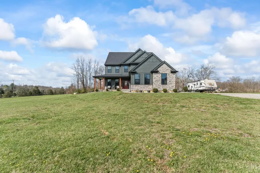 2425 Middleboro Road, Clarksville, OH 45113 - #3