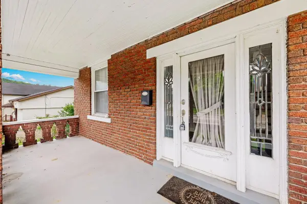 6505 Madison Road, Cincinnati, OH 45227