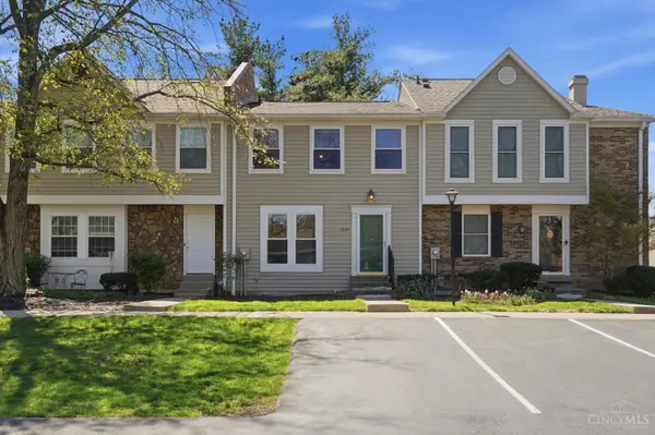 1049 Stratford Court, Loveland, OH 45140
