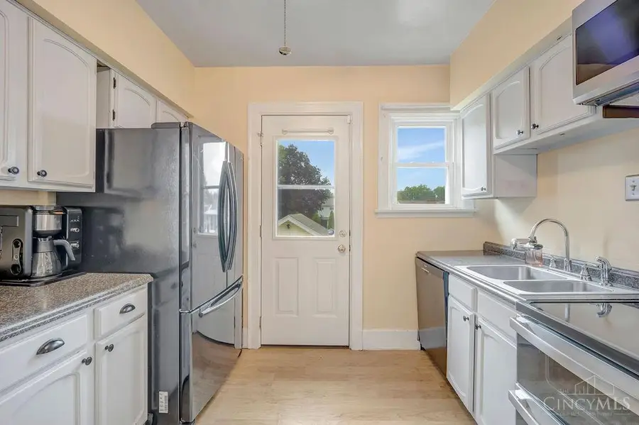 2128 Glenside Avenue, Norwood, OH 45212 - #3