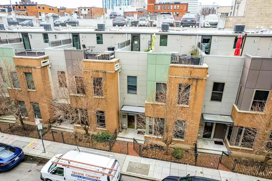 9 Mercer Street, Cincinnati, OH 45202 - #3