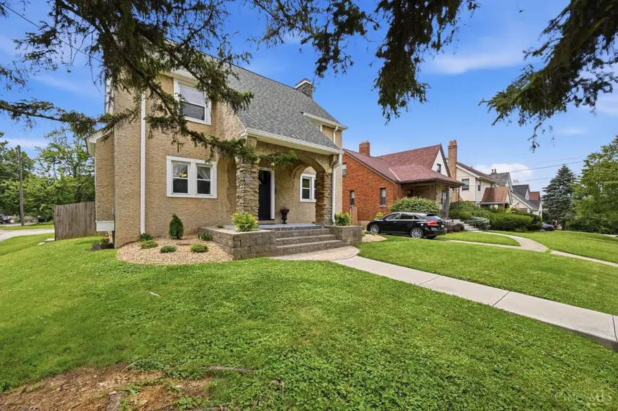 3529 Daytona Avenue, Cincinnati, OH 45211 - #2