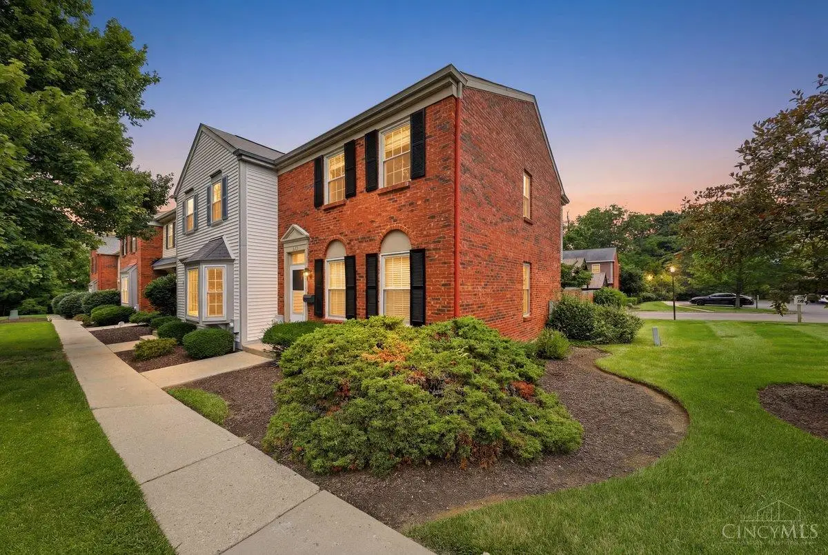3434 Sunbury Lane, Cincinnati, OH 45251 - #1