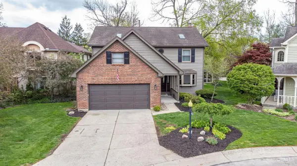 692 Doe Crossing, Centerville, OH 45459